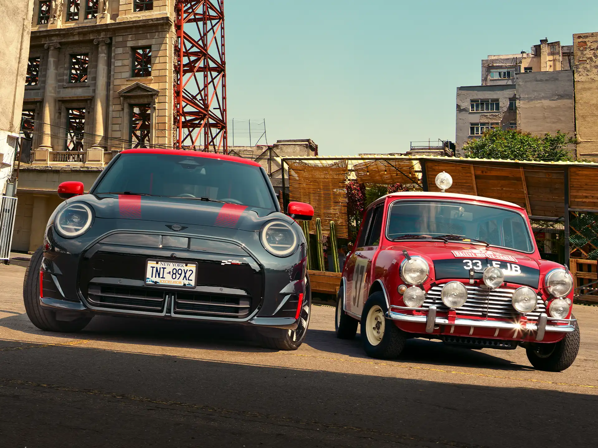 MINI John Cooper Works - Family Shot
